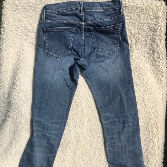 Adorable Skinny Jeans - Picture 3 of 4